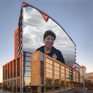 Meet your Posher, Lourdes